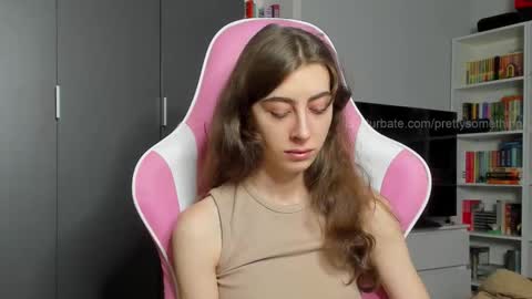 Sophie  next stream will be at Monday  i will wait you guys  online show from 11.14.25