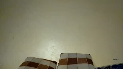 prettyzuzu online show from 12.13.25