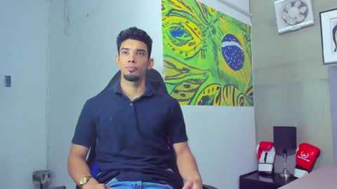 Snapshot of prince_arthur77 chatting on 10.21.25 prince_arthur77 online show from 10.21.25