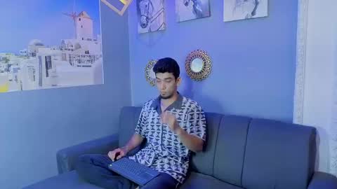 prince_arthur77 online show from 02.11.26