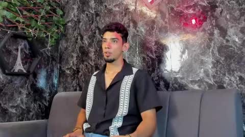 Snapshot of prince_arthur77 chatting on 06.05.26 prince_arthur77 online show from 06.05.26