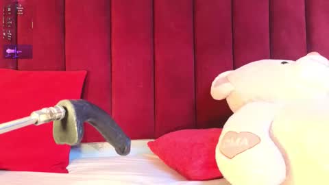 Snapshot of prince_poppy_ chatting on 10.24.25 PRINCEPOPPY online show from 10.24.25