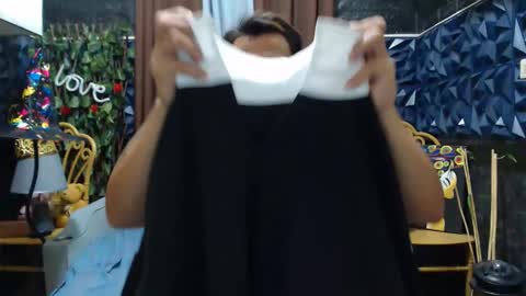 Snapshot of princenavheen chatting on 10.20.25 Prince online show from 10.20.25