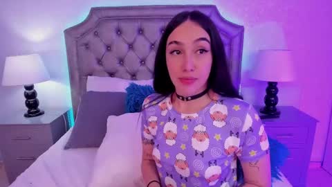 Snapshot of princesagabby chatting on 01.05.25 princesagabby online show from 01.05.25