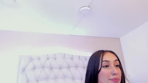 Snapshot of princesagabby chatting on 01.23.25 princesagabby online show from 01.23.25