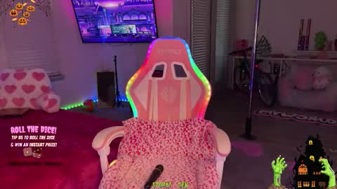 Snapshot of princess_cece chatting on 10.29.25 Cece NEXT LIVESTREAM -- DEC. 4th 7 PM CST online show from 10.29.25