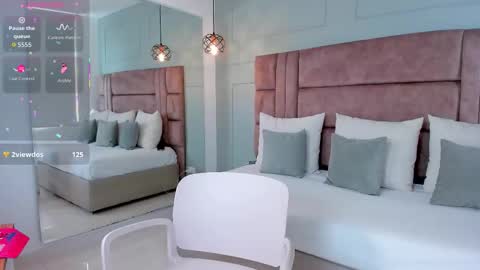 Snapshot of princessa_pariss chatting on 11.14.25 Paris online show from 11.14.25