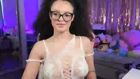 Amber online show from 04.23.26