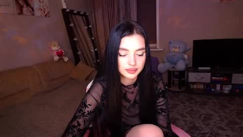 princessamira1 online show from 09.17.25