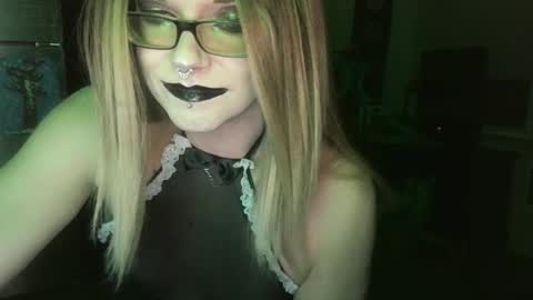 Princess Avery online show from 01.17.26