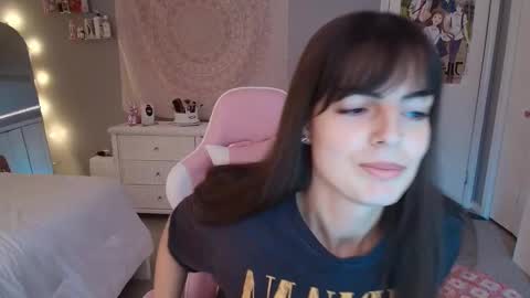 Snapshot of princesselysia99 chatting on 10.08.25 Princess Elysia online show from 10.08.25