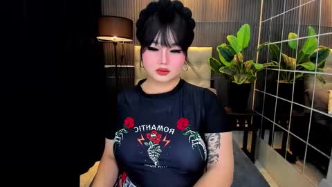 Astrid Ley online show from 02.21.25