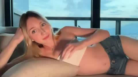 Kate online show from 07.04.26