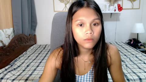 Snapshot of princessrynn chatting on 06.12.26 princessrynn online show from 06.12.26
