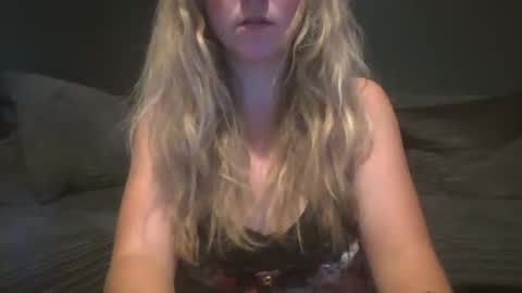 Snapshot of princesssarah123 chatting on 09.11.25 Princess Sarah online show from 09.11.25