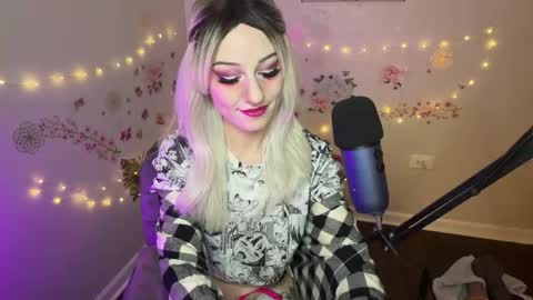 Snapshot of princessstarrxxx chatting on 05.15.26 Starr online show from 05.15.26