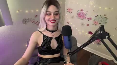 Snapshot of princessstarrxxx chatting on 07.21.26 Starr online show from 07.21.26
