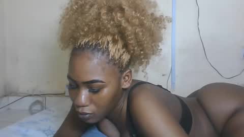 FENNY online show from 11.04.25