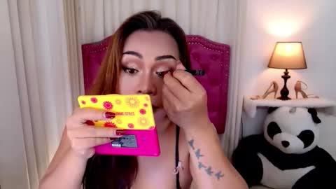 Snapshot of princessyanzy chatting on 11.15.25 princessyanzy1 online show from 11.15.25