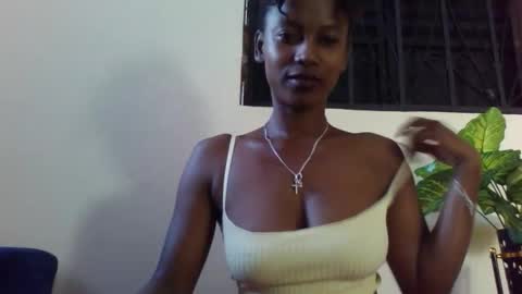 Snapshot of prisca66 chatting on 04.10.26 prisca66 online show from 04.10.26