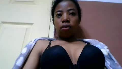 prisca880319 online show from 07.20.26
