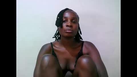 pritty_amber online show from 04.02.26