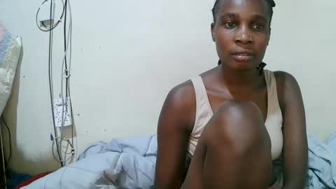 pritty_amber online show from 04.15.26