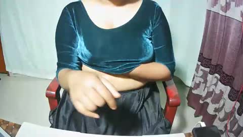 Snapshot of priyonti34 chatting on 12.20.25 Priyonti ganguli online show from 12.20.25