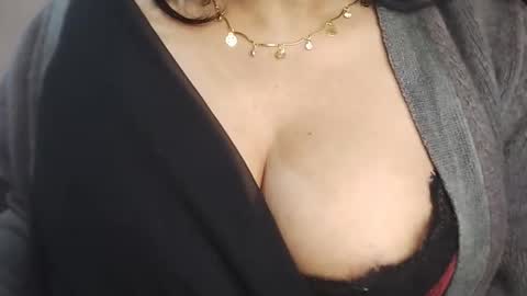 priyu_ online show from 01.16.26