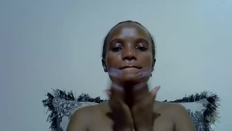 Snapshot of proccy_cute chatting on 10.16.25 Princess online show from 10.16.25