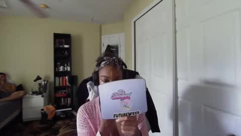 Snapshot of productivepussy chatting on 09.17.25 ProductivePorn online show from 09.17.25