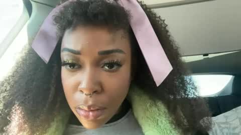 Snapshot of productivepussy chatting on 09.21.25 ProductivePorn online show from 09.21.25