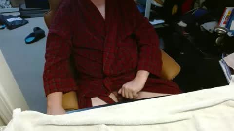Snapshot of professorjackoff chatting on 05.18.26 professorjackoff online show from 05.18.26