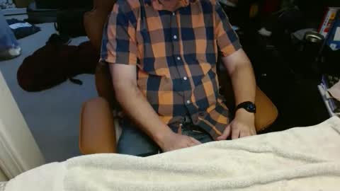 Snapshot of professorjackoff chatting on 05.19.26 professorjackoff online show from 05.19.26