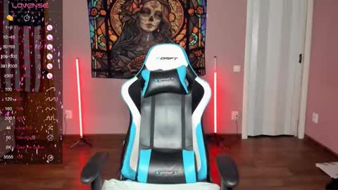 Di online show from 12.16.25