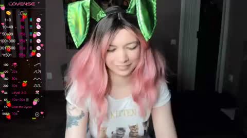 Snapshot of project_hisoka44 chatting on 07.15.26 Di online show from 07.15.26