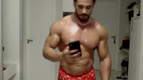 promuscles4u online show from 12.22.24