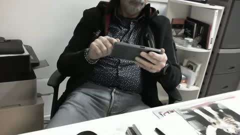 Snapshot of proplan chatting on 02.26.25 mature hairy guy online show from 02.26.25