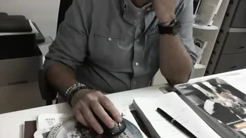 Snapshot of proplan chatting on 09.16.25 mature hairy guy online show from 09.16.25