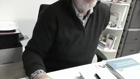 mature hairy guy online show from 01.15.26