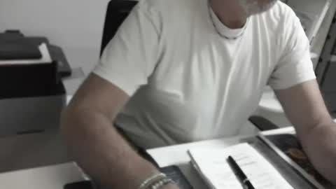 Snapshot of proplan chatting on 05.28.26 mature hairy guy online show from 05.28.26