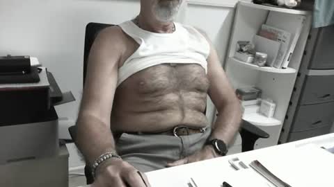 Snapshot of proplan chatting on 06.30.26 mature hairy guy online show from 06.30.26