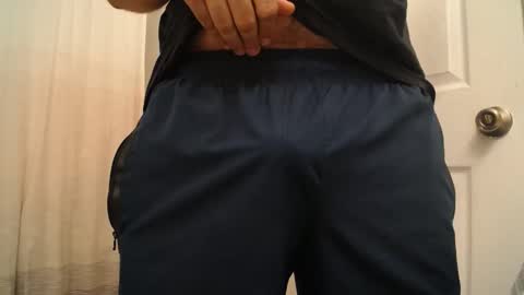 Snapshot of proseccopapi23 chatting on 01.04.25 proseccopapi23 online show from 01.04.25