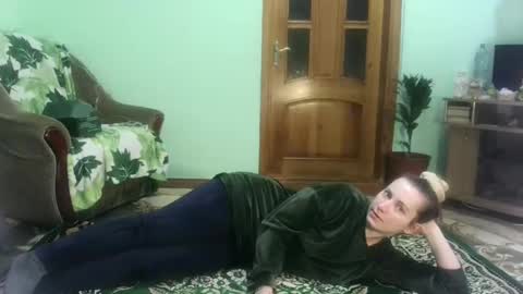 proud sweet 21 online show from 12.04.24