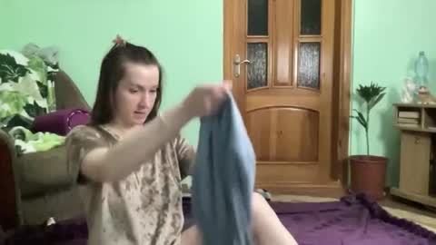 proud sweet 21 online show from 10.07.25