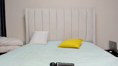 Snapshot of proudafricaka chatting on 10.27.25 proudafricaka online show from 10.27.25