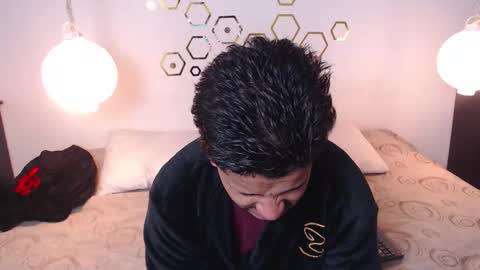 Adris  Juan online show from 11.08.25