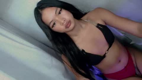 hi follow me its ALTHEA  online show from 06.15.26