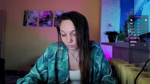 LUCY -----    online show from 11.08.25