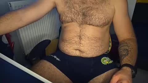 Snapshot of ptoku1985 chatting on 09.24.25 ptoku1985 online show from 09.24.25